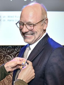 Royal distinction Prof. Erik Knorth